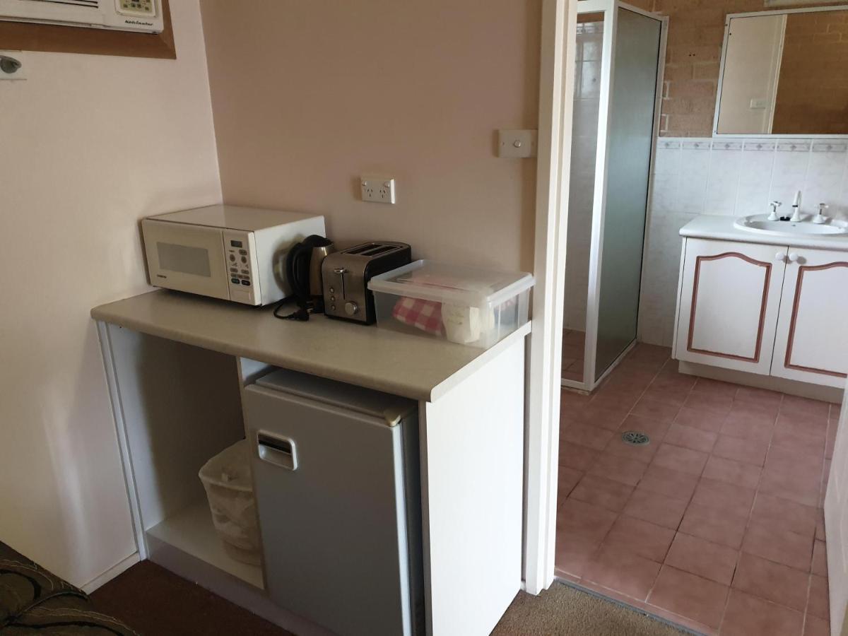 Blayney Central Motel 외부 사진